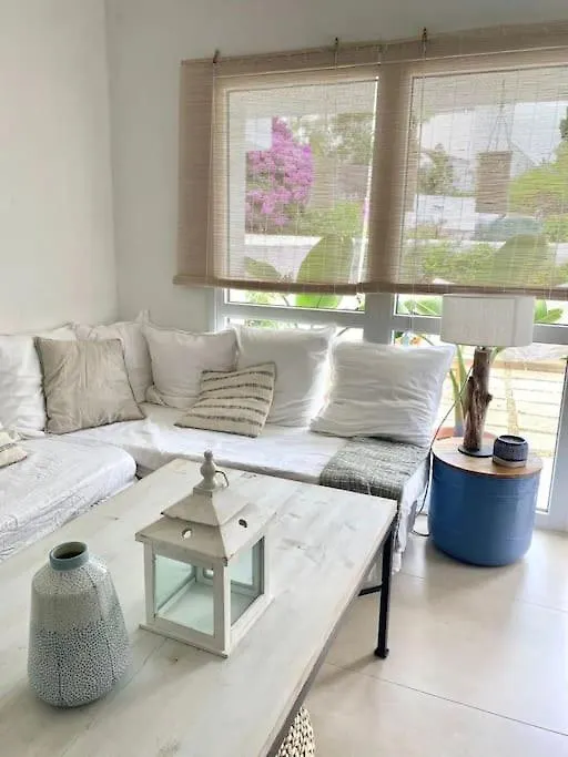Casa Blava Beach House contacts